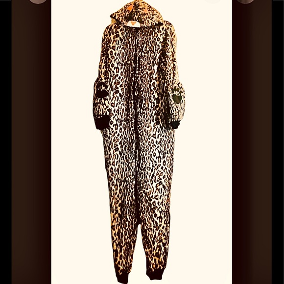 LEOPARD PRINT 1PC. HOODIE PAJAMAS PAW PRINT LEOPARD FACE HOOD ~ WOMENS S TEENS L - Picture 1 of 3
